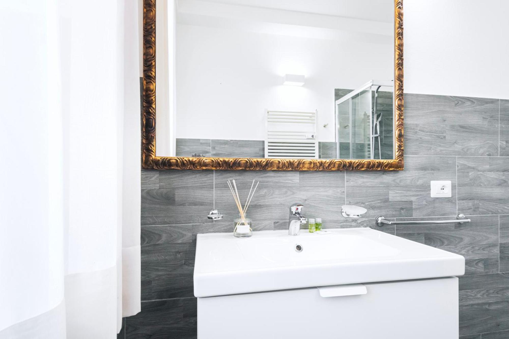 Easylife - Studio Moderno E Luminoso In Repubblica Milaan Buitenkant foto